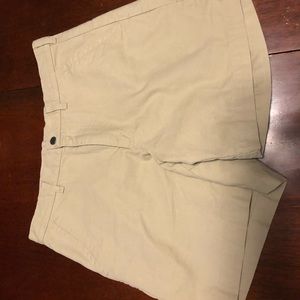 Patagonia Men’s khaki shorts
